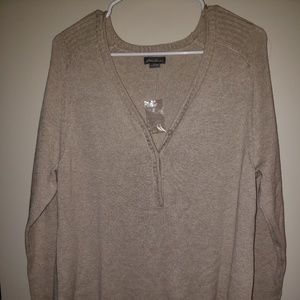 NEVER WORN! Eddie Bauer Tan Sweater